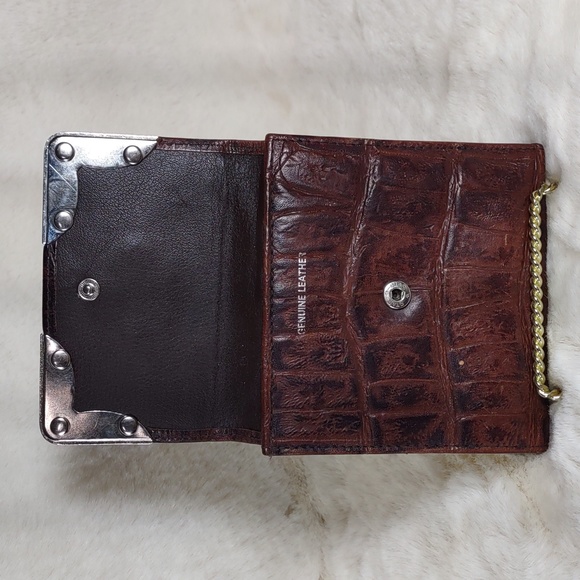 Capezio Croc Embossed Leather Wallet - Picture 3 of 6